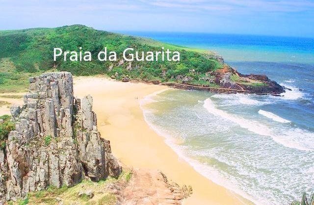 Kitnet S1 Em Torres-Rs - Na Mais Bela Praia Gaucha - Cozinha - Banheiro - Ar Condicionado - Tv E Wi-Fi - Estacionamento - Anfitria Superhost No Bnb Buitenkant foto