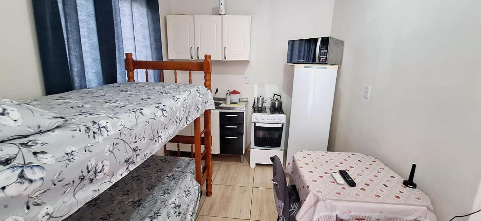 Kitnet S1 Em Torres-Rs - Na Mais Bela Praia Gaucha - Cozinha - Banheiro - Ar Condicionado - Tv E Wi-Fi - Estacionamento - Anfitria Superhost No Bnb Buitenkant foto